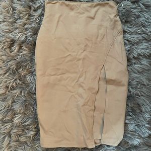 Naked wardrobe high slit skirt in taupe